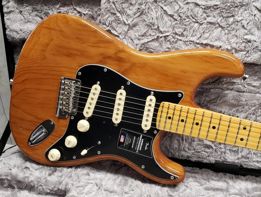 Stratocaster Cost (Fender & Squier) Cheapest & Expensive!