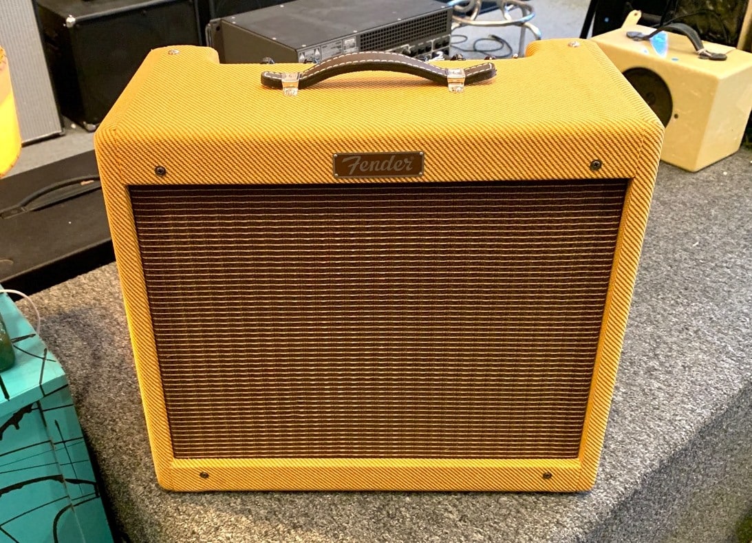 Pro Junior vs Blues Junior An Unbiased Fender Faceoff!