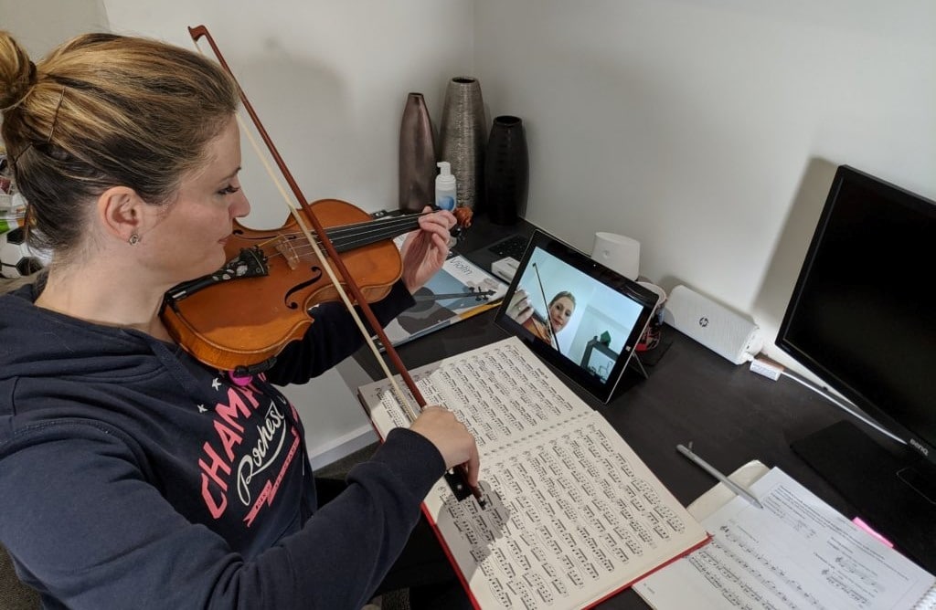 How Much Are Violin Lessons? Cost for InPerson & Online!