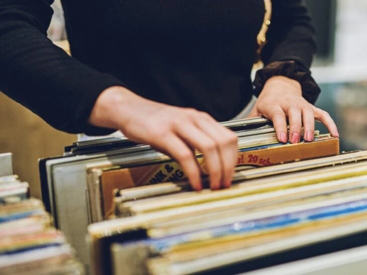 Buying Gifts for a Vinyl Lover