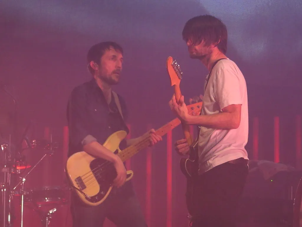 Radiohead Amp Settings & Guitar Gear Complete Tone Guide!