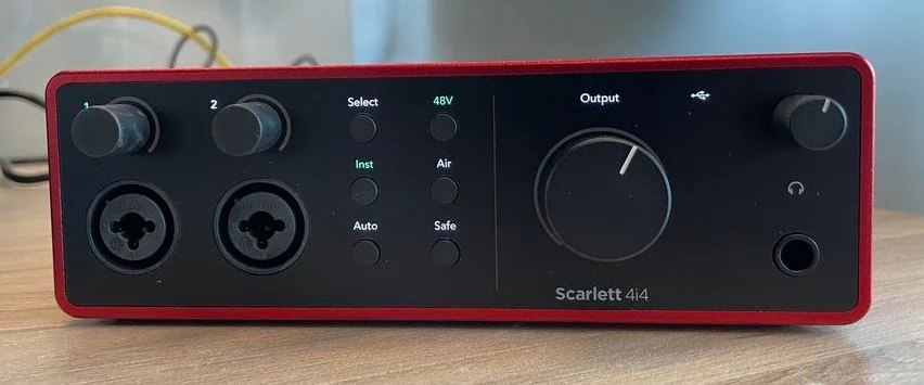 Focusrite Scarlett 4i4 - Closer Look