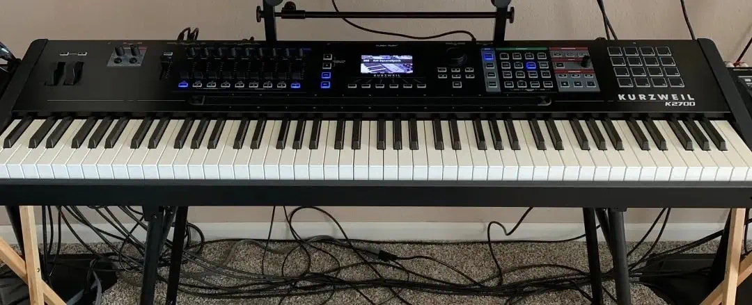 Kurzweil K2700