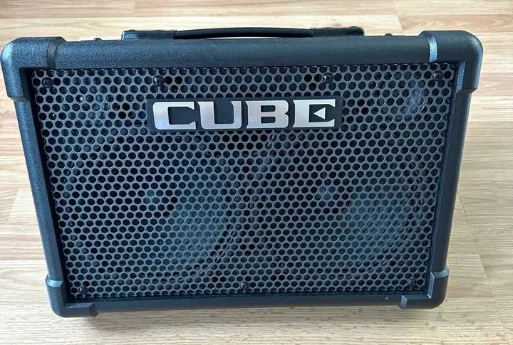 Roland CUBE Street EX