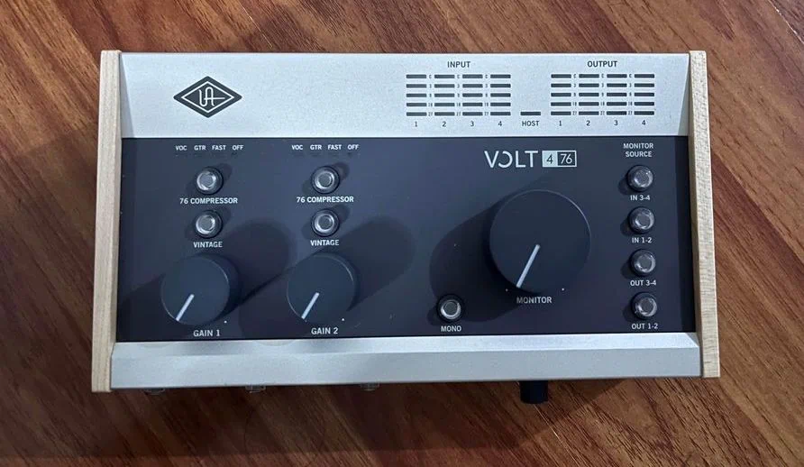 Universal Audio Volt 476 - Closer Look