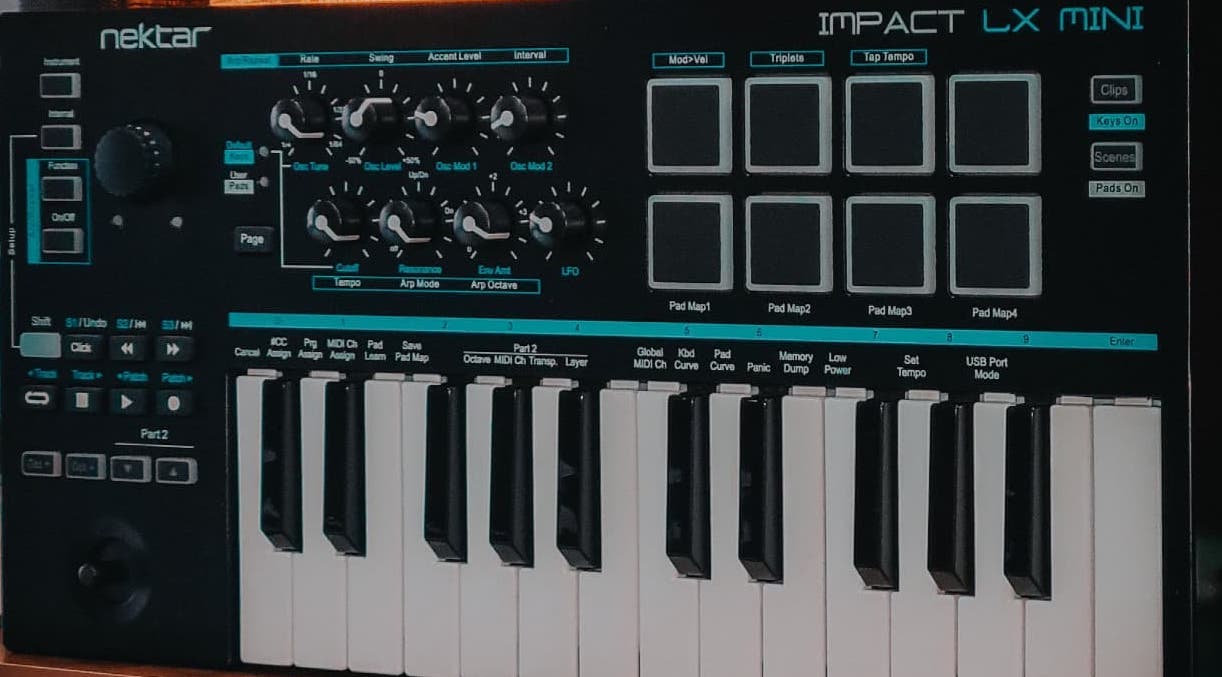 Nektar Impact LX Mini