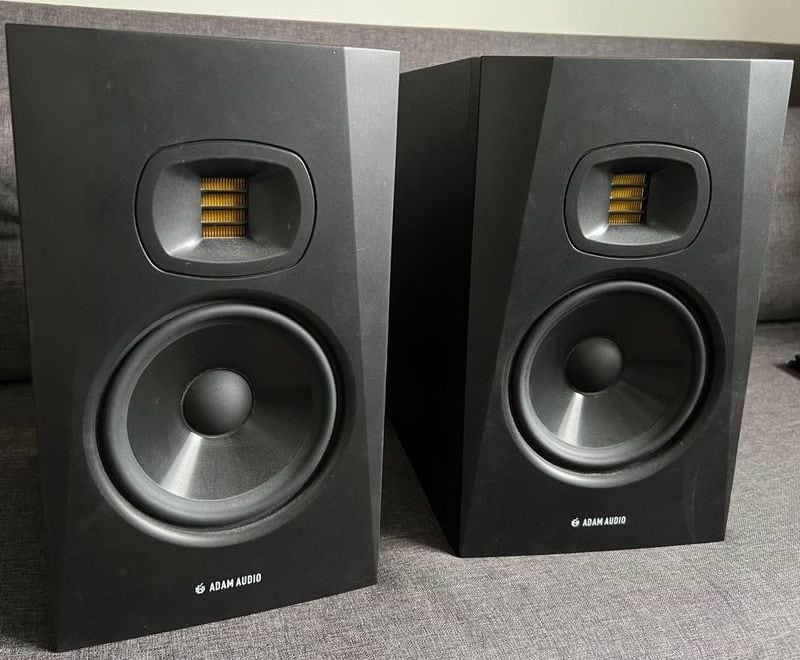 ADAM Audio T7V