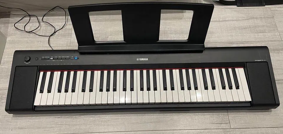 Yamaha Piaggero NP-15 Keyboard