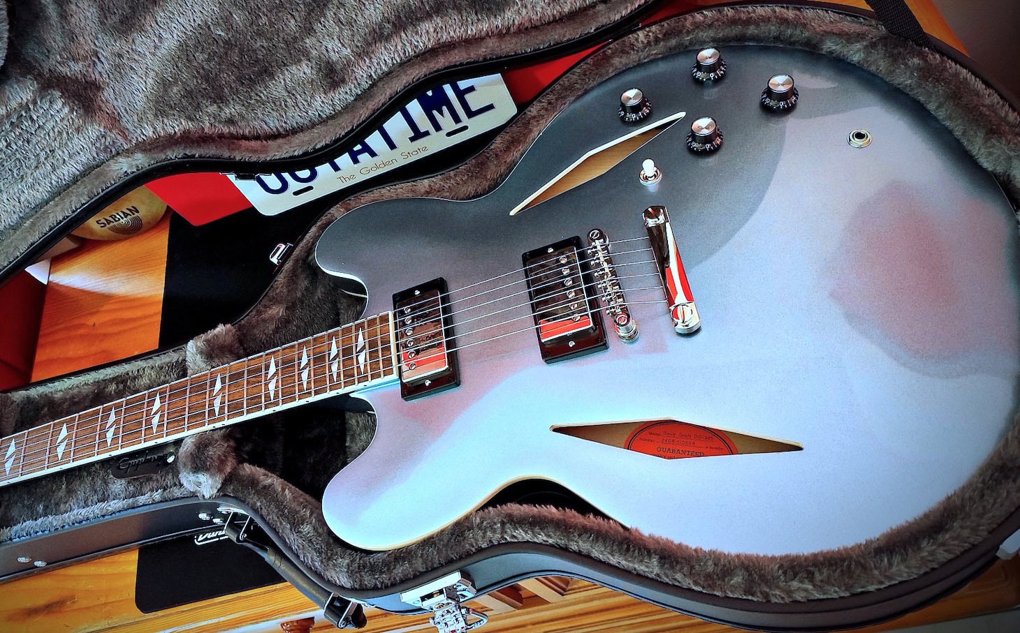 Epiphone Dave Grohl DG-335