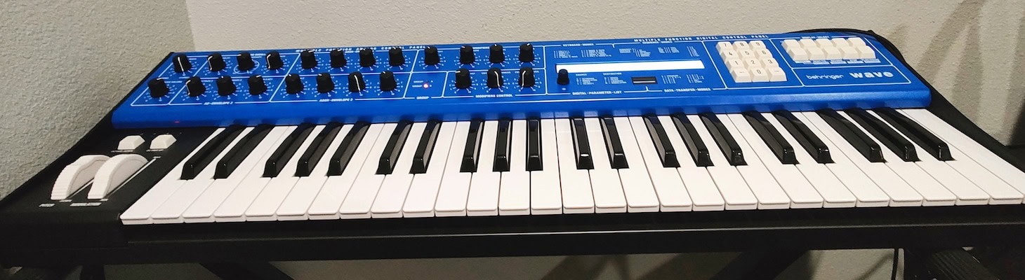Behringer Wave
